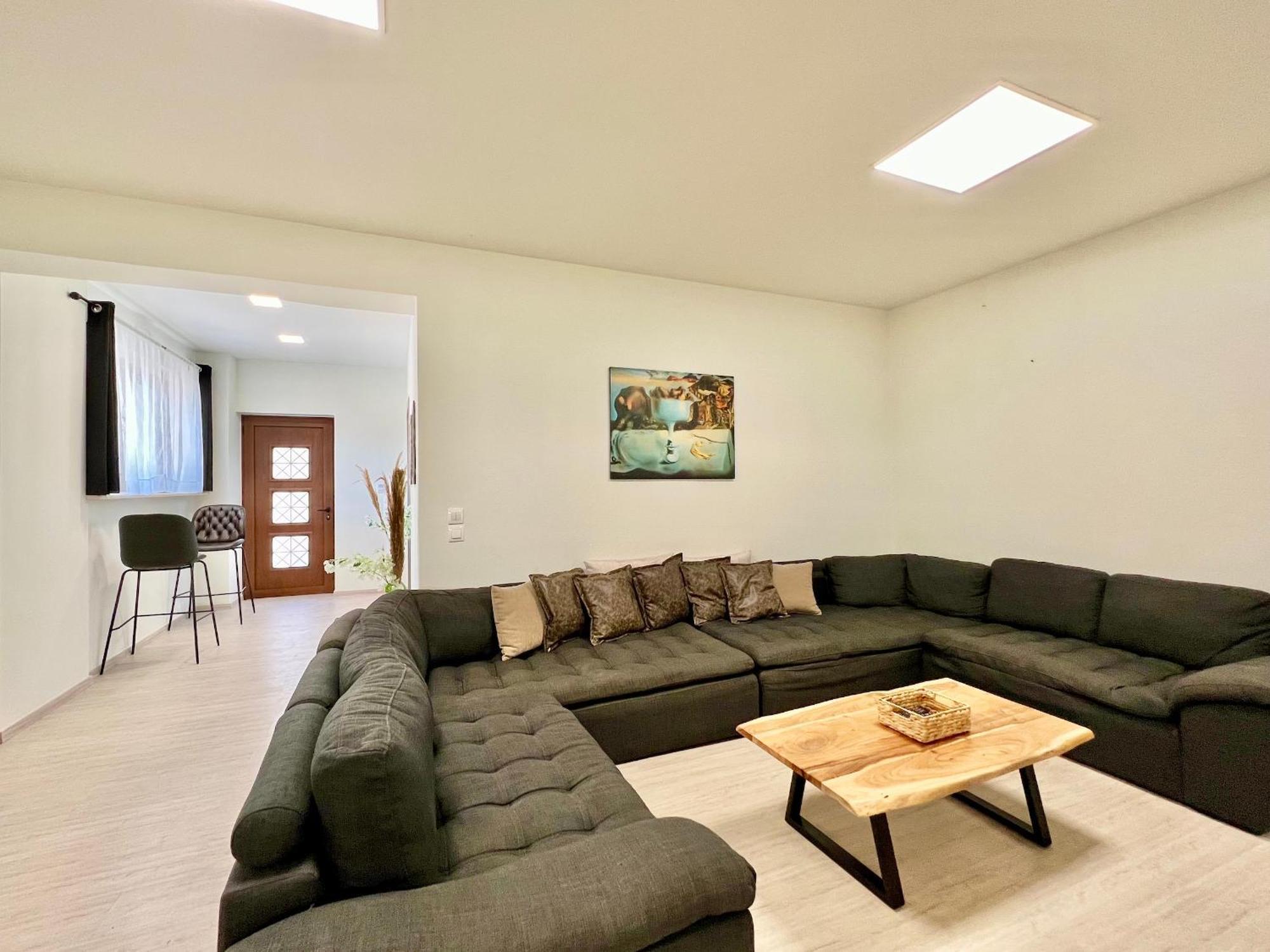 Beach Villa Verano With Private Pool By Dadovillas Sidárion 외부 사진